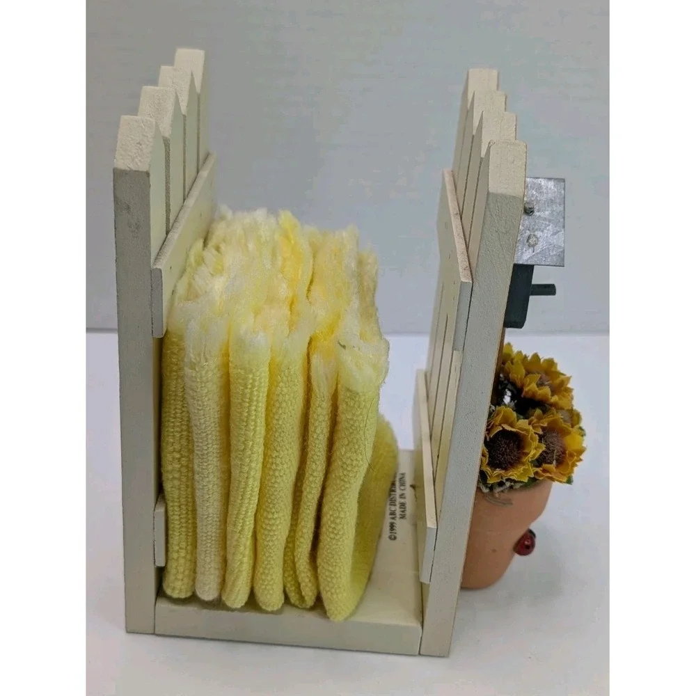 Vtg 1999 ABC Sunflower Napkin Holder Birdhouse Country Farmhouse Decor